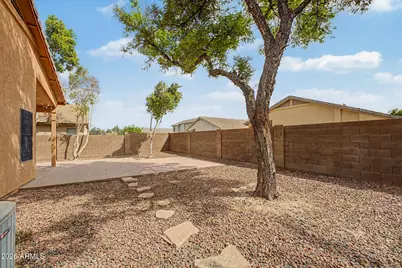 15745 W Latham Street, Goodyear, AZ 85338 - Photo 22