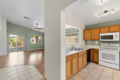 10126 E Obispo Avenue, Mesa, AZ 85212 - Photo 16