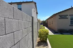 17296 W Valentine St, Surprise, AZ 85388 - Photo 34