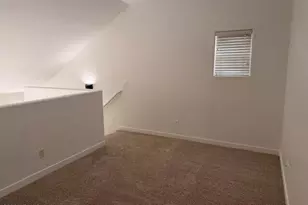 1015 S Val Vista Dr, Mesa, AZ 85204 - Photo 14