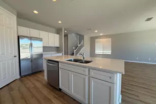 5618 N 87th Dr, Glendale, AZ 85305 - Photo 6