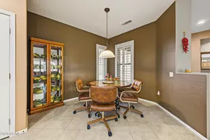 16442 W Desert Lily Dr, Surprise, AZ 85387 - Photo 14