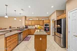 16442 W Desert Lily Dr, Surprise, AZ 85387 - Photo 8