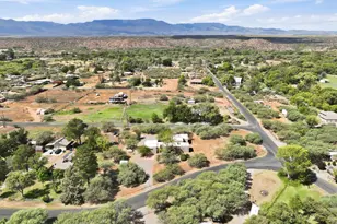 10425 E Willow Dr, Cornville, AZ 86325 - Photo 62