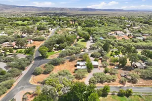 10425 E Willow Dr, Cornville, AZ 86325 - Photo 6