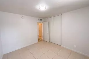 3544 W Sierra Vista Dr, Phoenix, AZ 85019 - Photo 12