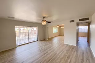 3544 W Sierra Vista Dr, Phoenix, AZ 85019 - Photo 8