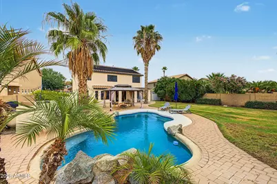 1021 E Rosebud Drive, San Tan Valley, AZ 85143 - Photo 1
