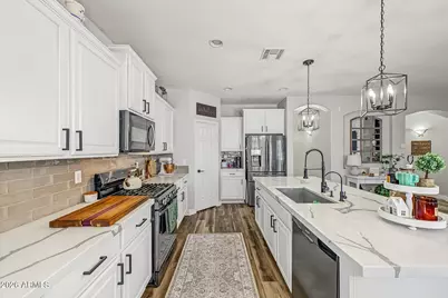 12155 W Mountain View Drive, Avondale, AZ 85323 - Photo 16