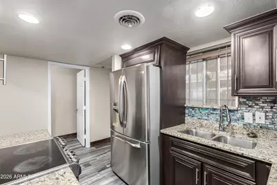 7126 N 19th Avenue #228, Phoenix, AZ 85021 - Photo 4