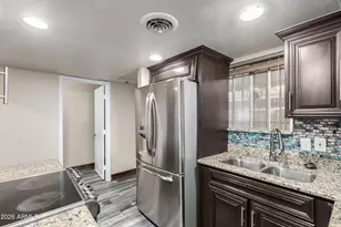7126 N 19th Ave, Phoenix, AZ 85021 - Photo 4