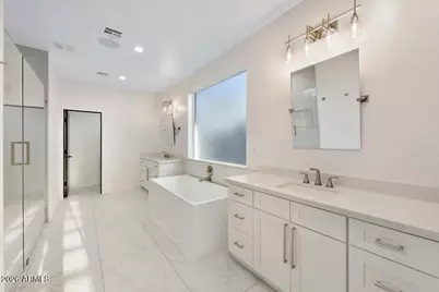 7748 N 13th Place, Phoenix, AZ 85020 - Photo 12