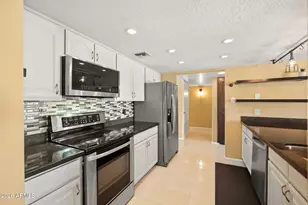 5832 W Frier Dr, Glendale, AZ 85301 - Photo 16