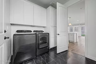 6954 W Maya Way, Peoria, AZ 85383 - Photo 32