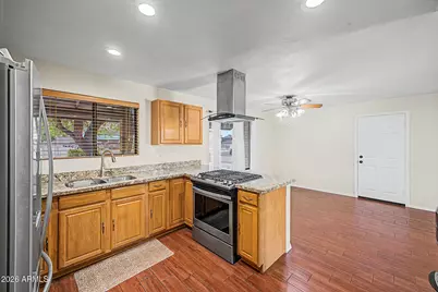 7200 W North Lane, Peoria, AZ 85345 - Photo 16