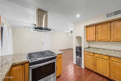 7200 W North Lane, Peoria, AZ 85345 - Photo 18