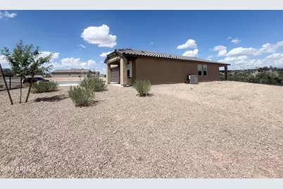 1725 Flagan Court, Wickenburg, AZ 85390 - Photo 24