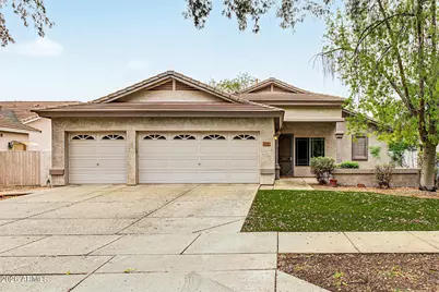 3282 E Lexington Avenue, Gilbert, AZ 85234 - Photo 2