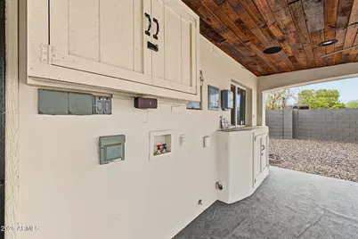 602 W Chipman Road, Phoenix, AZ 85041 - Photo 22