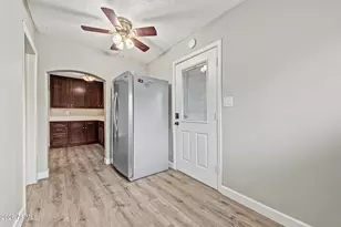 602 W Chipman Rd, Phoenix, AZ 85041 - Photo 14