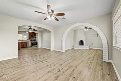 602 W Chipman Road, Phoenix, AZ 85041 - Photo 4