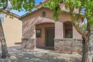 18562 W Legend Dr, Surprise, AZ 85374 - Photo 2