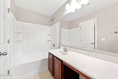 18562 W Legend Drive, Surprise, AZ 85374 - Photo 20
