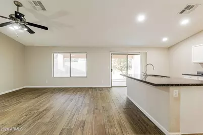 667 E Santa Fe Street, Casa Grande, AZ 85122 - Photo 8
