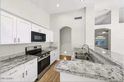 2460 E Wildhorse Place, Chandler, AZ 85286 - Photo 2