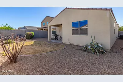 550 W Tallula Trail, San Tan Valley, AZ 85140 - Photo 32