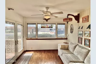 10527 W Prairie Hills Circle, Sun City, AZ 85351 - Photo 6