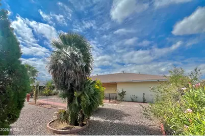 10527 W Prairie Hills Circle, Sun City, AZ 85351 - Photo 22