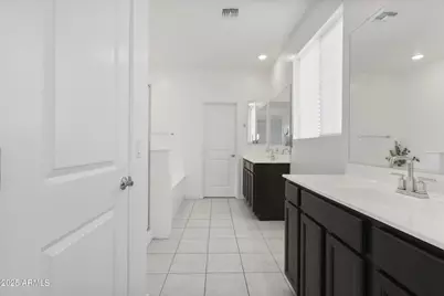 17721 W Cassia Way, Goodyear, AZ 85338 - Photo 12