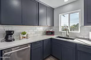 2514 N 14th St, Phoenix, AZ 85006 - Photo 16