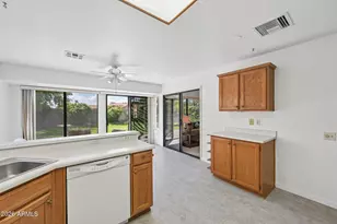20202 N Medallion Ct, Sun City West, AZ 85375 - Photo 24