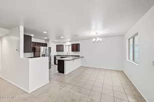 6135 E Paradise Ln, Florence, AZ 85132 - Photo 12