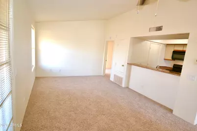 1333 E Morten Avenue #210, Phoenix, AZ 85020 - Photo 16