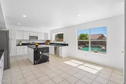 12425 W Encanto Boulevard, Avondale, AZ 85392 - Photo 4