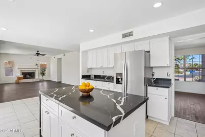 12425 W Encanto Boulevard, Avondale, AZ 85392 - Photo 14