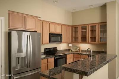 2989 N 44th Street #2007, Phoenix, AZ 85018 - Photo 8