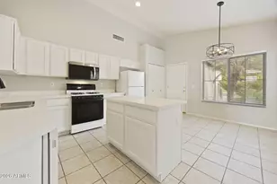 1705 W Muirwood Dr, Phoenix, AZ 85045 - Photo 1