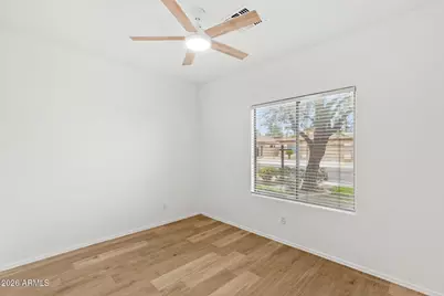 4224 E Cherry Hills Drive, Chandler, AZ 85249 - Photo 6
