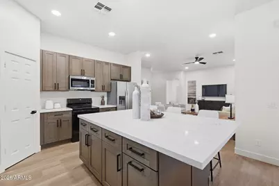 26237 N 74th Lane, Peoria, AZ 85383 - Photo 16