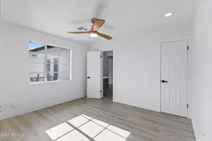 7049 E Cypress St, Scottsdale, AZ 85257 - Photo 18