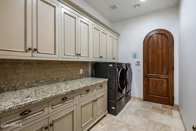 14402 N Medinan Drive, Phoenix, AZ 85022 - Photo 28