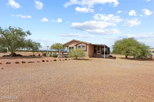 51504 W Donald Rd, Aguila, AZ 85320 - Photo 16
