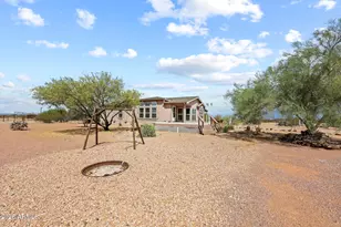 51504 W Donald Rd, Aguila, AZ 85320 - Photo 14