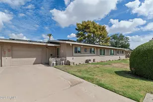 10842 W Abbott Ave, Sun City, AZ 85351 - Photo 1