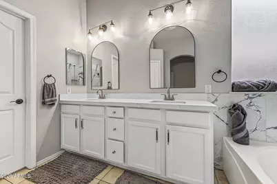 25705 N 68th Lane, Peoria, AZ 85383 - Photo 20
