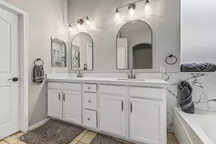 25705 N 68th Ln, Peoria, AZ 85383 - Photo 20
